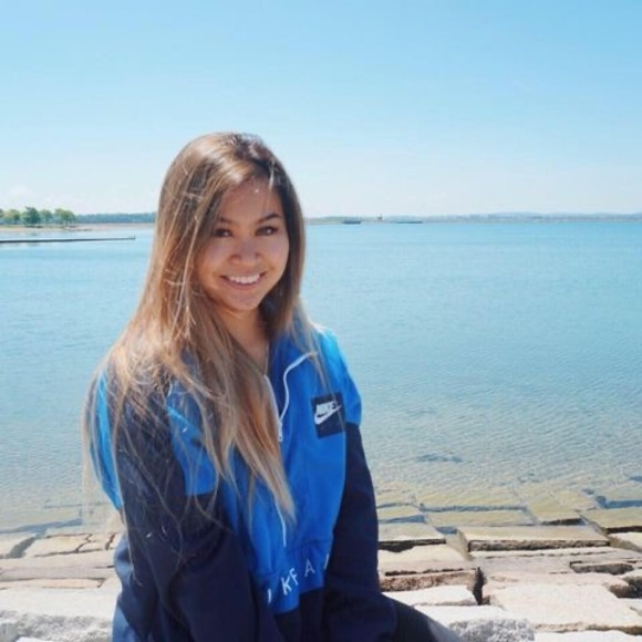 Meet your Posher, Amy - Picture 1 of 1